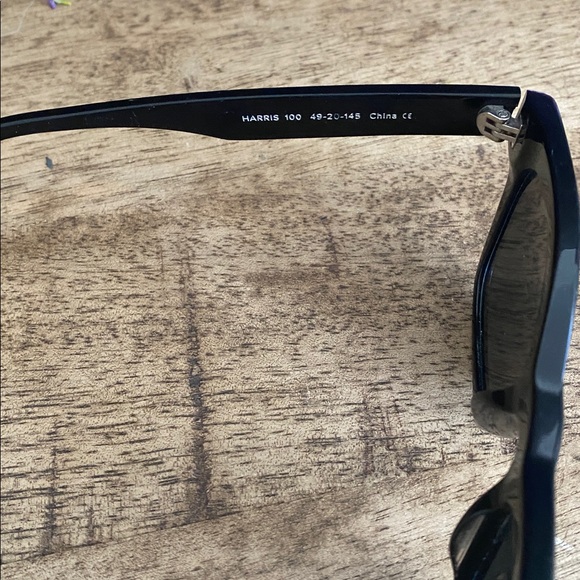 Warby Parker Black Cat-Eye Sunglasses - Picture 5 of 6